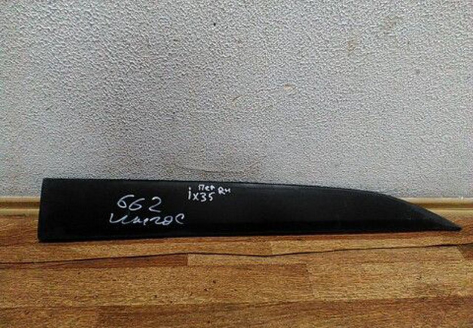 Молдинг двери передний правый Hyundai ix35 oem 877242s000