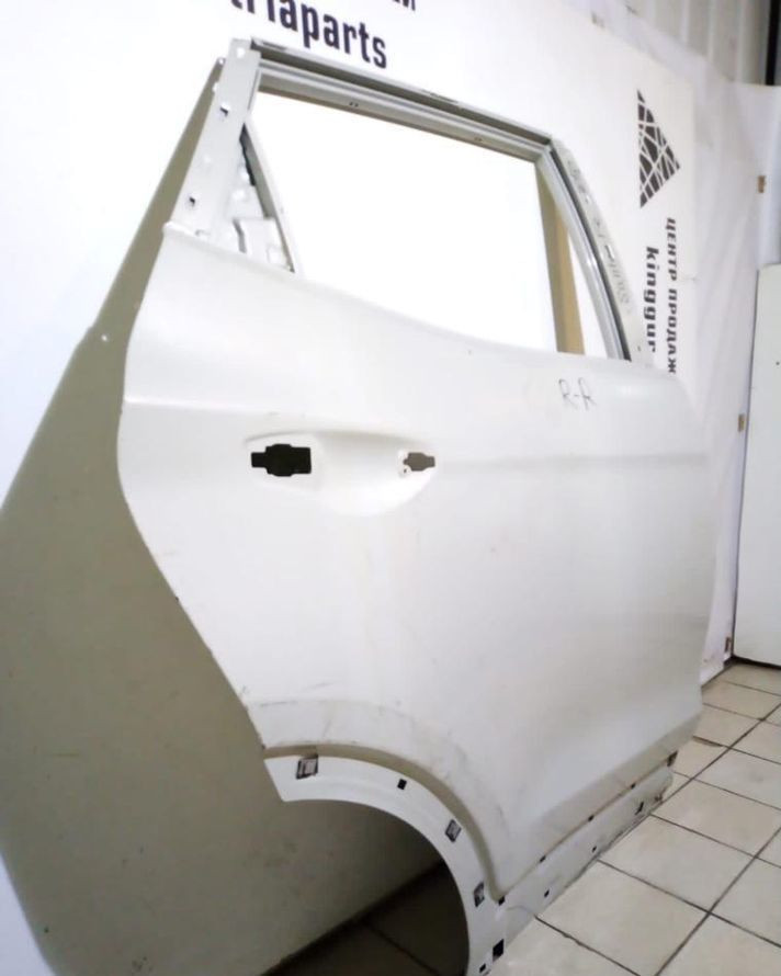 Дверь задняя правая Hyundai Santa Fe 3 12-18 oem 770042W000 (скл-3) Дверь задняя правая Hyundai Santa Fe 3 12-18 oem 770042W000 (скл-3)