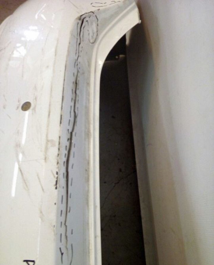 Бампер задний Volkswagen Polo сед 09- Oem 6RU807421 (трещ)