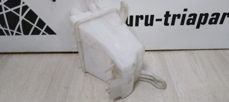 Бачок омывателя Chevrolet Aveo T200 oem 96543077 (скл-3) Бачок омывателя Chevrolet Aveo T200 oem 96543077 (скл-3)