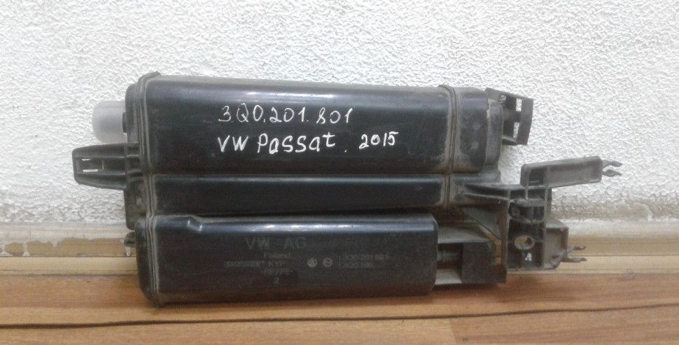 Фильтр угольный Volkswagen Passat B8 oem 3q0201801