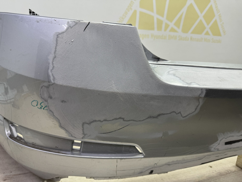 Бампер задний бу Skoda Octavia A7 OEM 5E5807421
