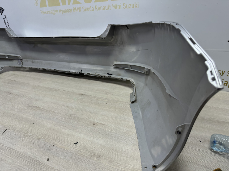 Бампер задний бу Skoda Octavia A7 OEM 5E5807421