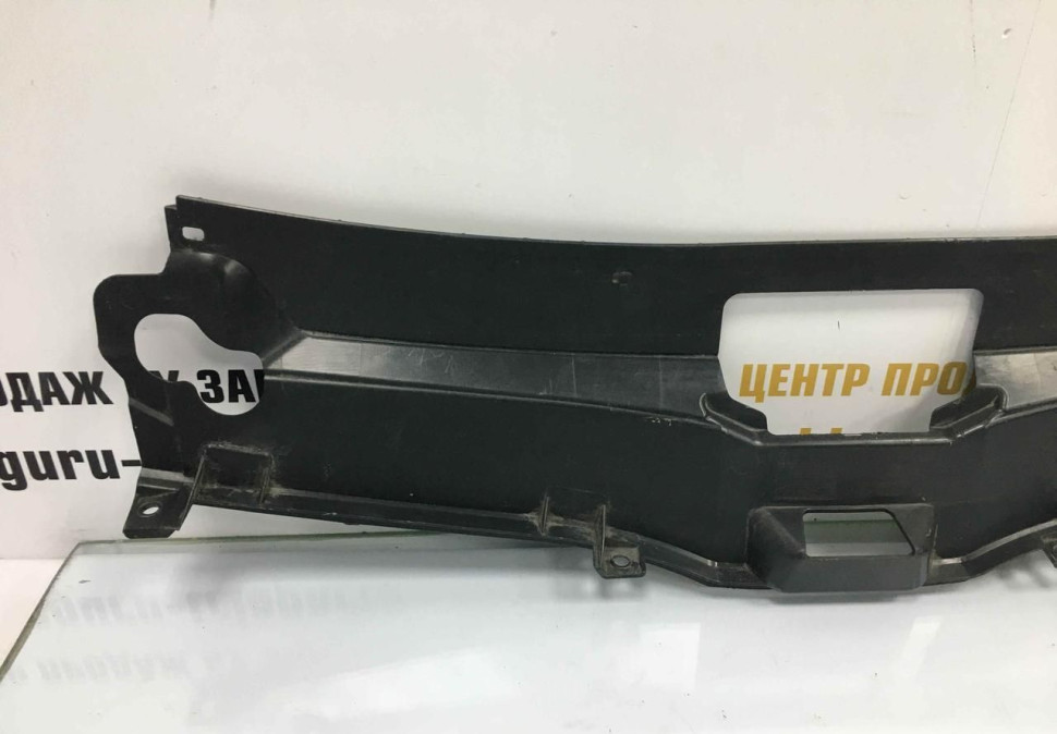 Накладка передней панели Skoda Rapid 2 OEM 60U853343 Накладка передней панели Skoda Rapid 2 OEM 60U853343