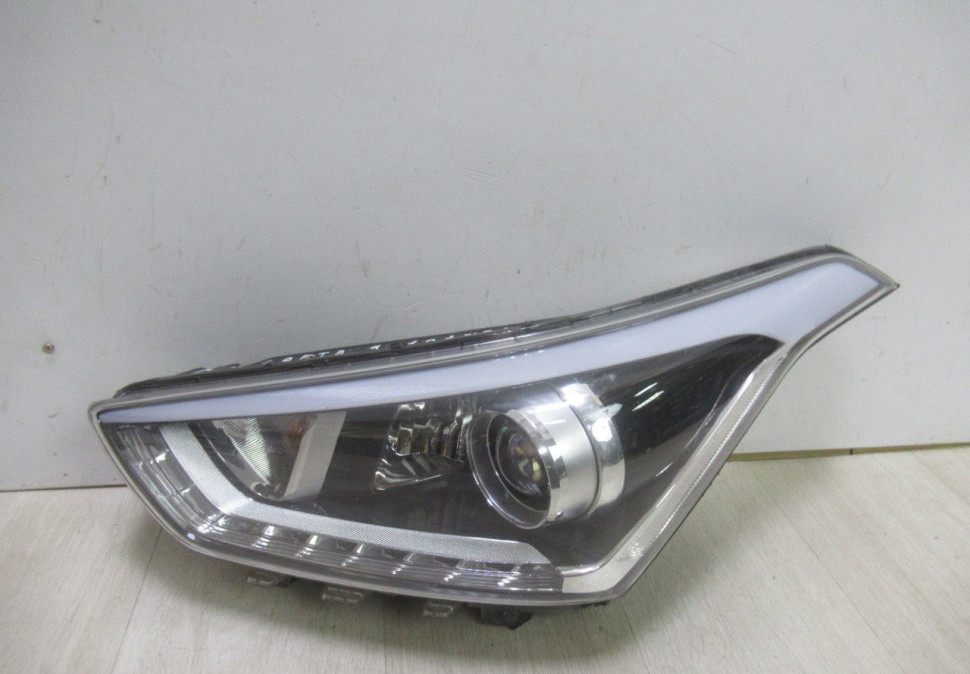 Фара левая галоген ( линзованная ,диодная )  Hyundai Creta oem 92101m0100