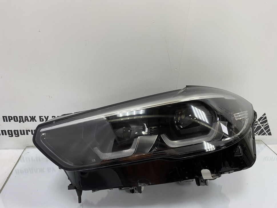 Фара ЛЭД LED не адаптив левая BMW X5 G05 OEM 63117933329