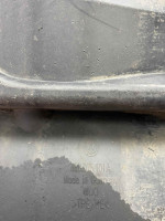 Брызговик задний правый Volkswagen Polo 2009  OEM 6RU075101