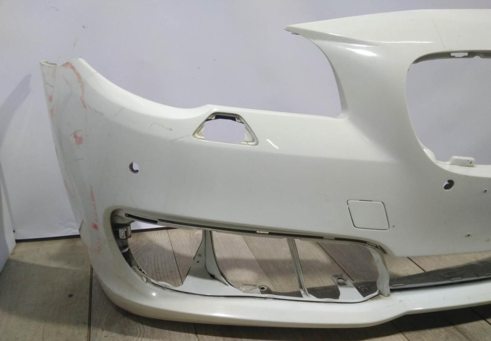 Бампер передний бу BMW 5 F10 рестайлинг OEM 51117332677 Бампер передний бу BMW 5 F10 рестайлинг OEM 51117332677