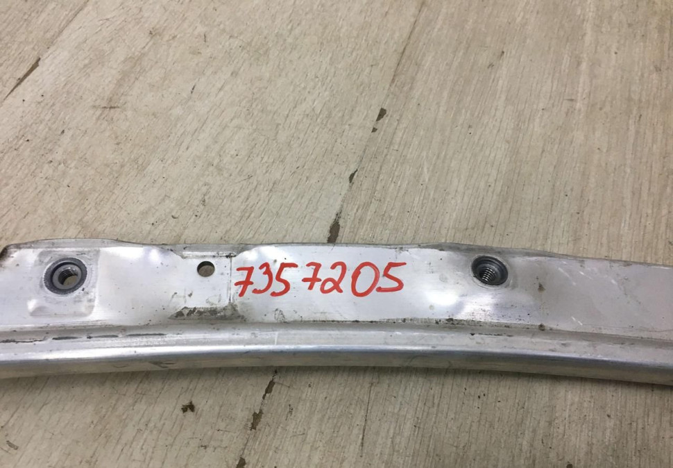 Поперечина передней панели задняя BMW X5 G05 OEM 51647357205