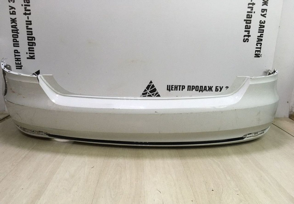 Бампер задний Volkswagen Polo 5 рестайлинг oem 6RU807421D
