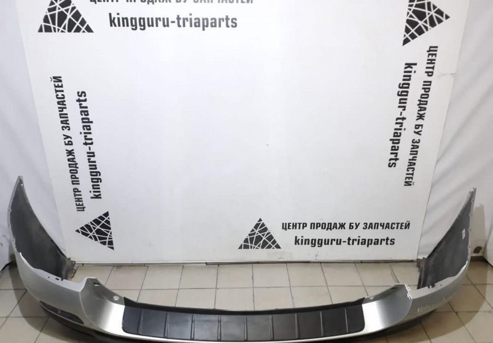 Бампер задний Toyota Highlander 2 OEM 5215948170 (скл-3)