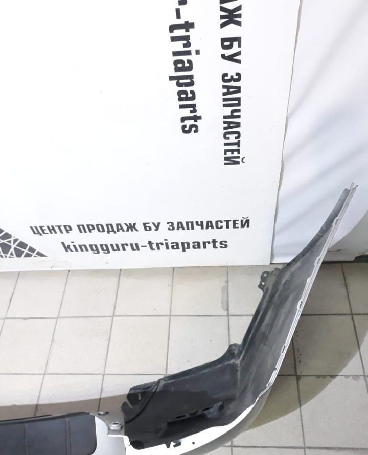 Бампер задний Toyota Highlander 2 OEM 5215948170 (скл-3)