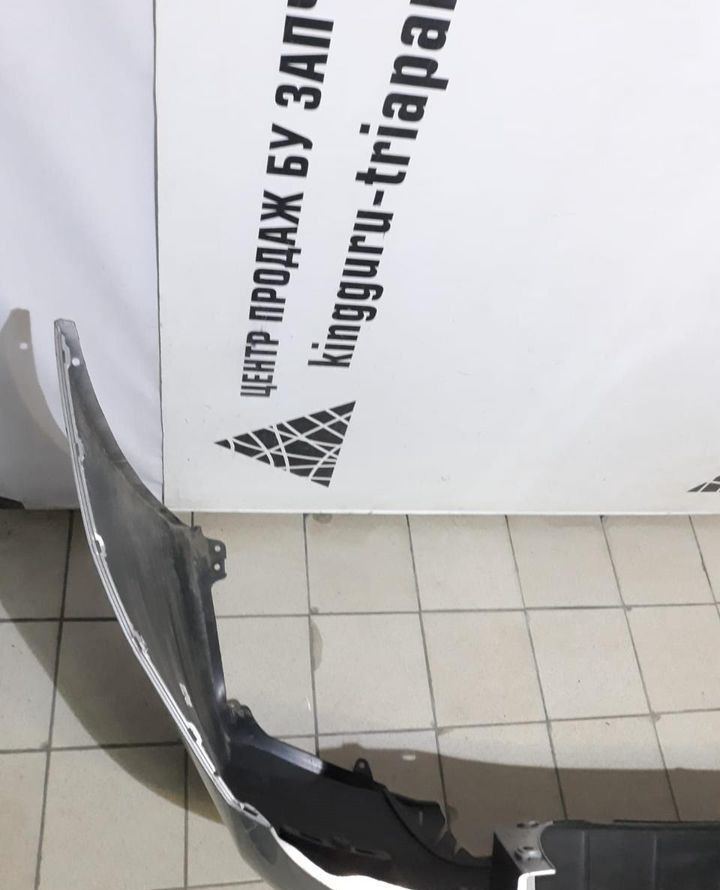 Бампер задний Toyota Highlander 2 OEM 5215948170 (скл-3)