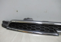 Решетка радиатора Chevrolet Orlando (10>) oem 95471003 (сломана часть пластика) (скл-3)