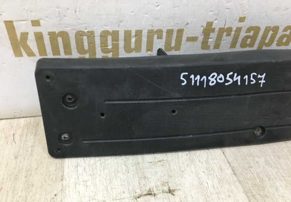 Подиум номерного знака BMW 3 F30 M-Pack OEM 51118054157