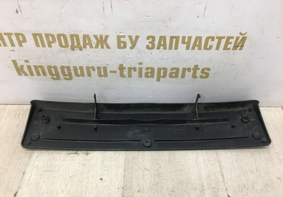 Подиум номерного знака BMW 3 F30 M-Pack OEM 51118054157