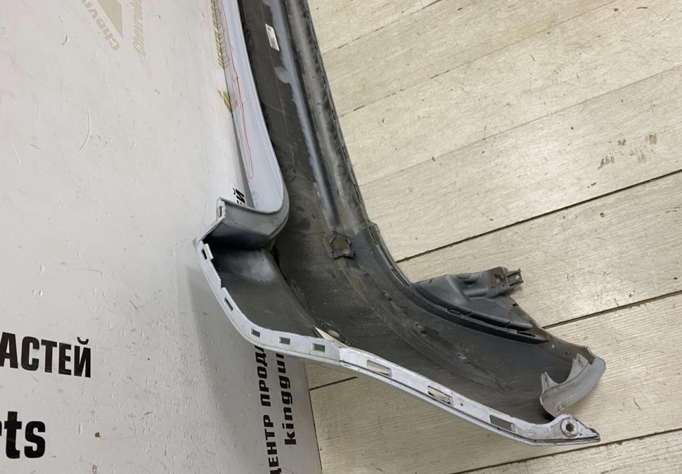 Бампер задний Volkswagen Golf 7 рестайлинг 2017 oem 5G6807421