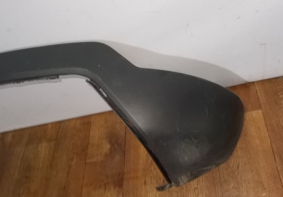 Спойлер заднего бампера бу Skoda Yeti рестайлинг OEM 5L6807521 (В)