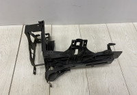 Кронштейн под фару левый BMW 5 F10 OEM 51647200793