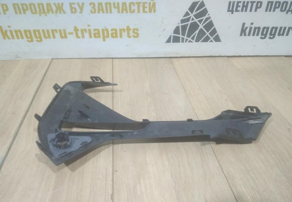 Накладка решетки бампера левая бу BMW X1 F48 рестайлинг OEM 51117954251 Накладка решетки бампера левая бу BMW X1 F48 рестайлинг OEM 51117954251