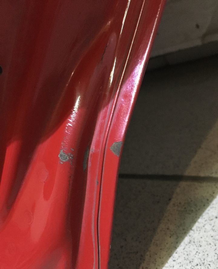 Дверь задняя правая бу Suzuki SX4 хетчбек OEM 6800375811 (скл-3)