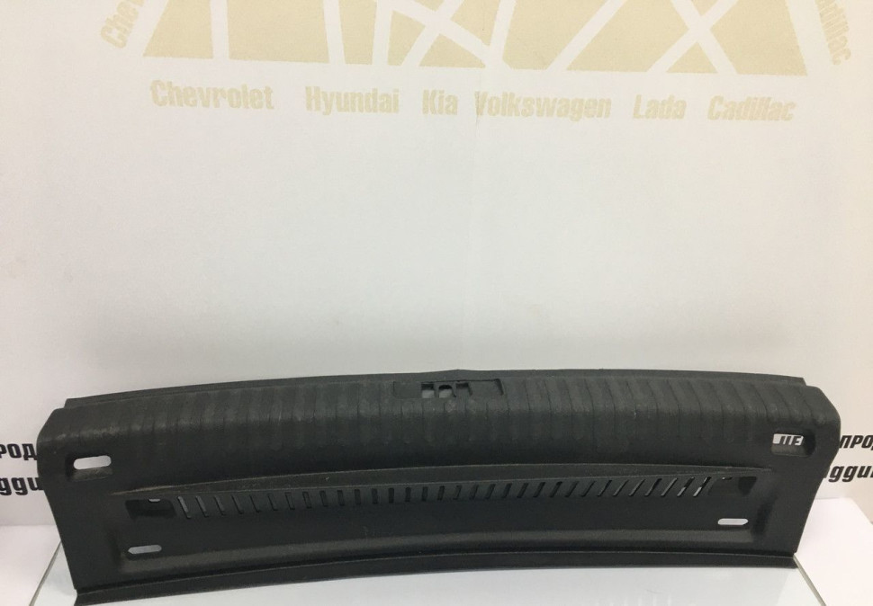 Обшивка задней панели Volkswagen Tiguan 1 2007 OEM 5N0863459