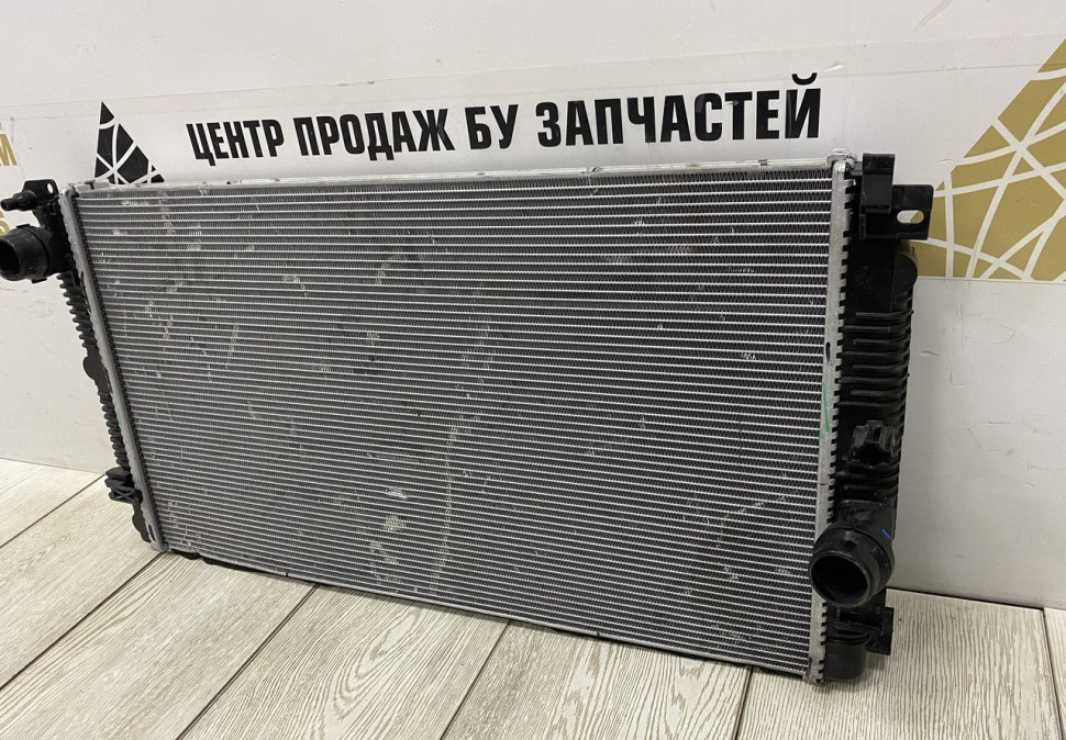 Радиатор охлаждения BMW 3 G20 OEM 17118666751 Радиатор охлаждения BMW 3 G20 OEM 17118666751
