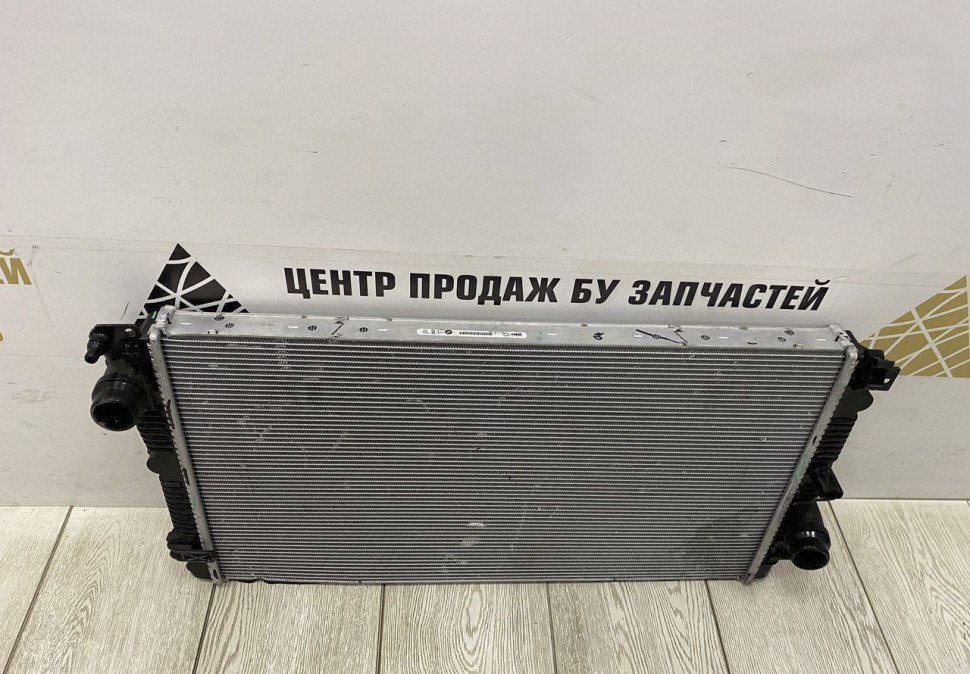 Радиатор охлаждения BMW 3 G20 OEM 17118666751 Радиатор охлаждения BMW 3 G20 OEM 17118666751