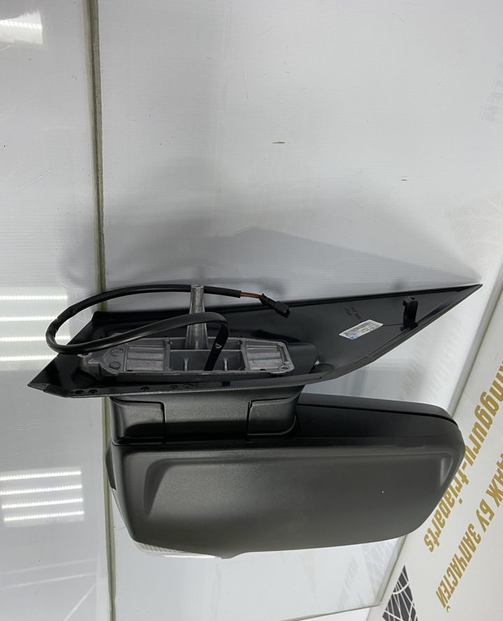 Зеркало левое электрическое Volkswagen Crafter 1 2006 oem 2E1857501Q Зеркало левое электрическое Volkswagen Crafter 1 2006 oem 2E1857501Q