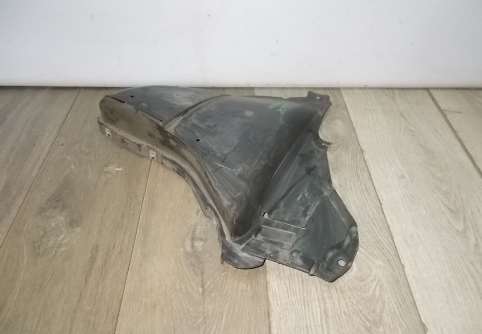 Защита переднего бампера правая бу BMW 5 G30 M-Pack OEM 51718060032