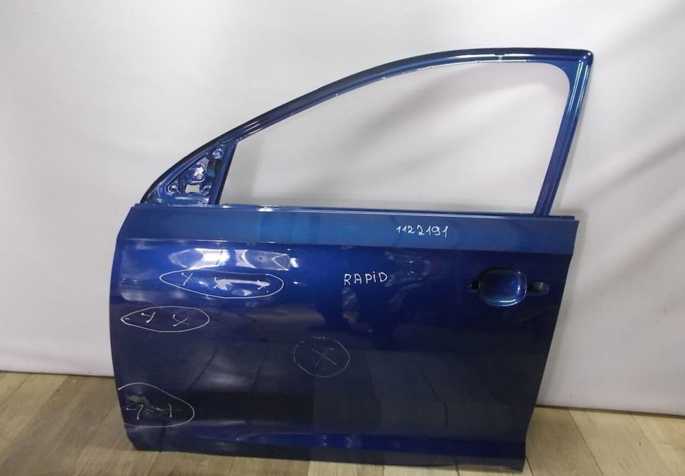 Дверь передняя левая бу Skoda Rapid OEM 5JA831051D