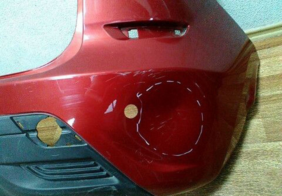 Бампер задний Lada XRAY (15>) вмятины, трещина oem 850220699r (скл-3) Бампер задний Lada XRAY (15>) вмятины, трещина oem 850220699r (скл-3)