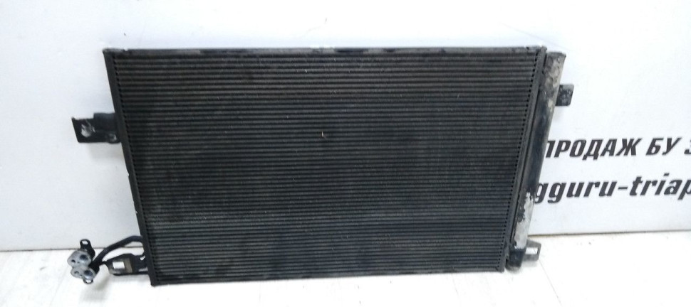 Радиатор кондиционера  Volkswagen Transporter T6 2.0TDI - 2.0TFSI oem 7E0820411F