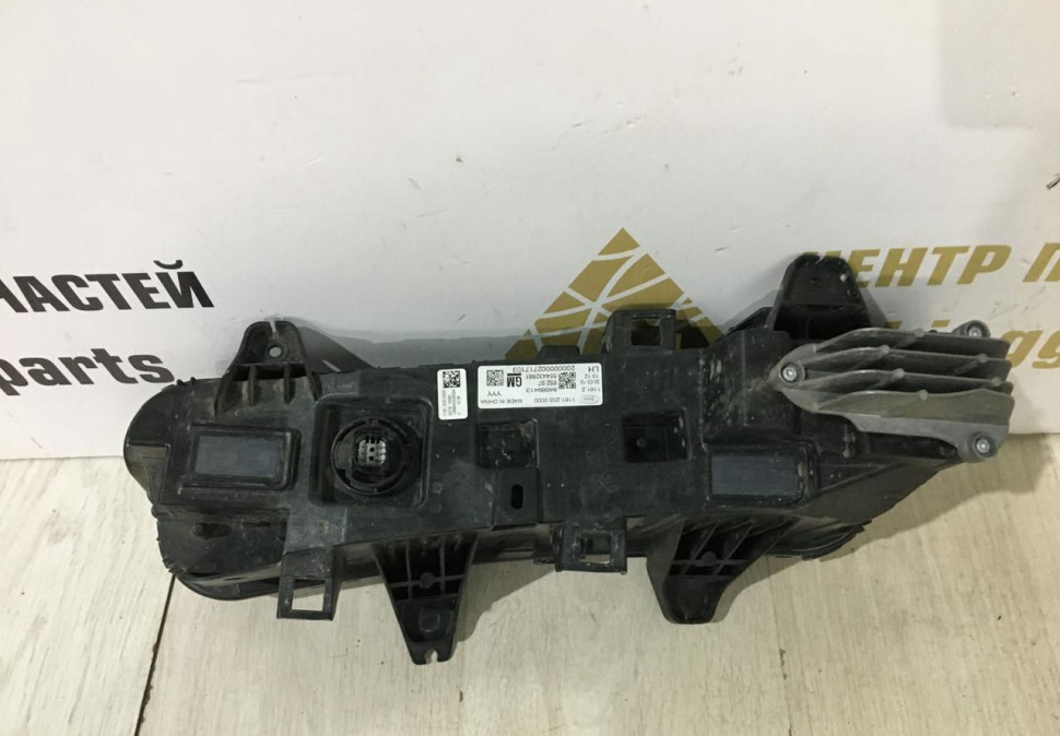 Дневной ходовой огонь ДХО левый Cadillac XT6 2020-2021 oem 84689413 Дневной ходовой огонь ДХО левый Cadillac XT6 2020-2021 oem 84689413