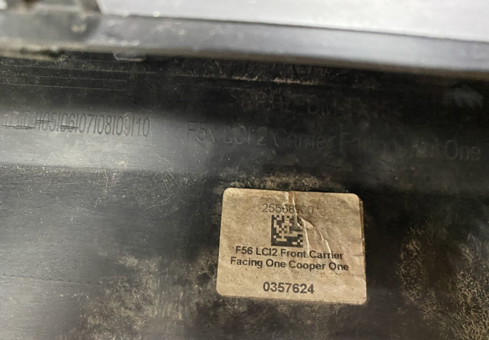 Бампер передний Mini Cooper F56 рестайлинг OEM 9450563