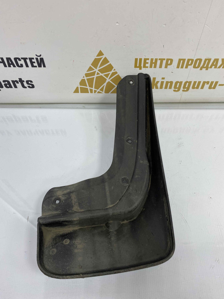 Брызговик задний левый Volkswagen Polo 5 2009 OEM 6RU075101 Брызговик задний левый Volkswagen Polo 5 2009 OEM 6RU075101