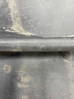 Брызговик задний левый Volkswagen Polo 5 2009 OEM 6RU075101