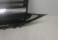 Решетка радиатора Volkswagen Transporter Т6 15-  Oem 7E5853653 (слом.часть )