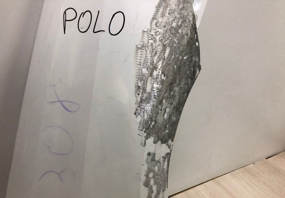 Крыло переднее правое Volkswagen Polo седан oem 6R0821106 (после ремонта) Крыло переднее правое Volkswagen Polo седан oem 6R0821106 (после ремонта)