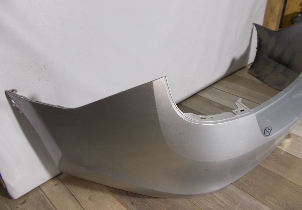 Бампер задний бу Skoda Rapid OEM 60U807421