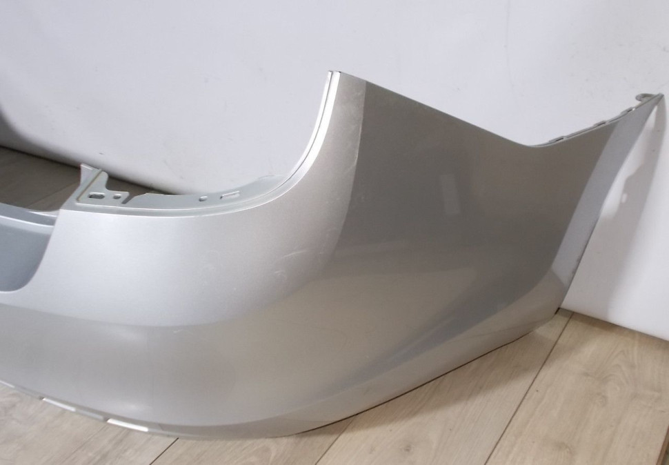 Бампер задний бу Skoda Rapid OEM 60U807421