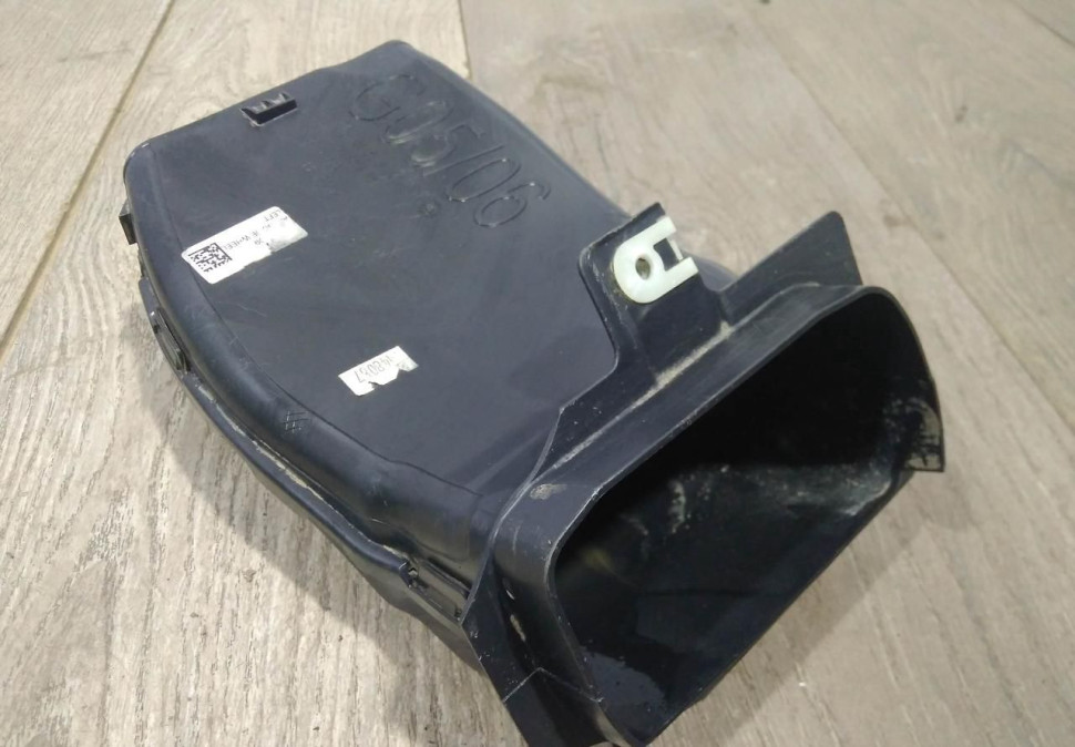 Воздуховод тормозного механизма левый бу BMW Х5 G05 OEM 51747421699