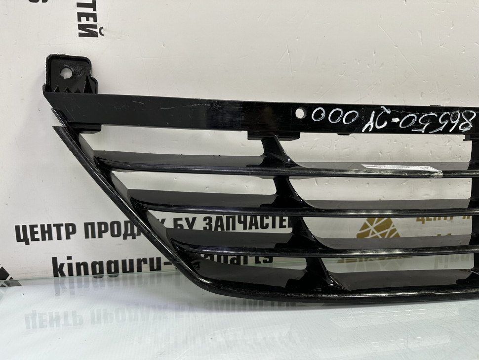 Решетка переднего бампера Hyundai ix35 2010 OEM 865612Y000 Решетка переднего бампера Hyundai ix35 2010 OEM 865612Y000