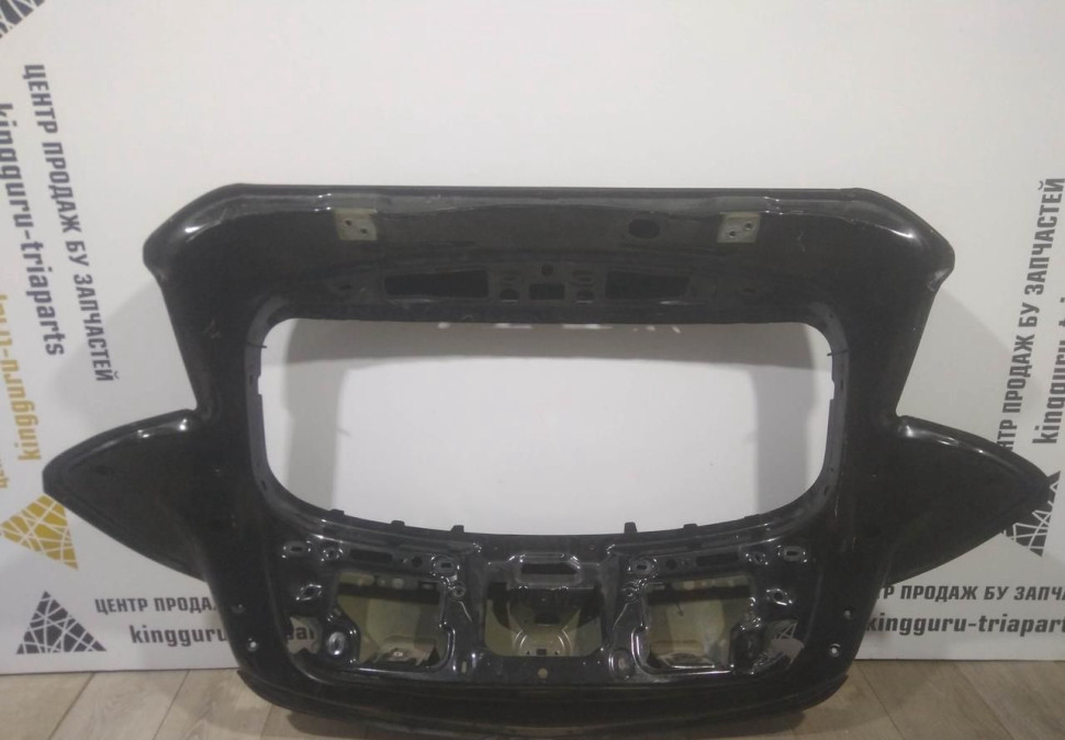 Крышка багажника бу Opel Astra J3 OEM 13371615