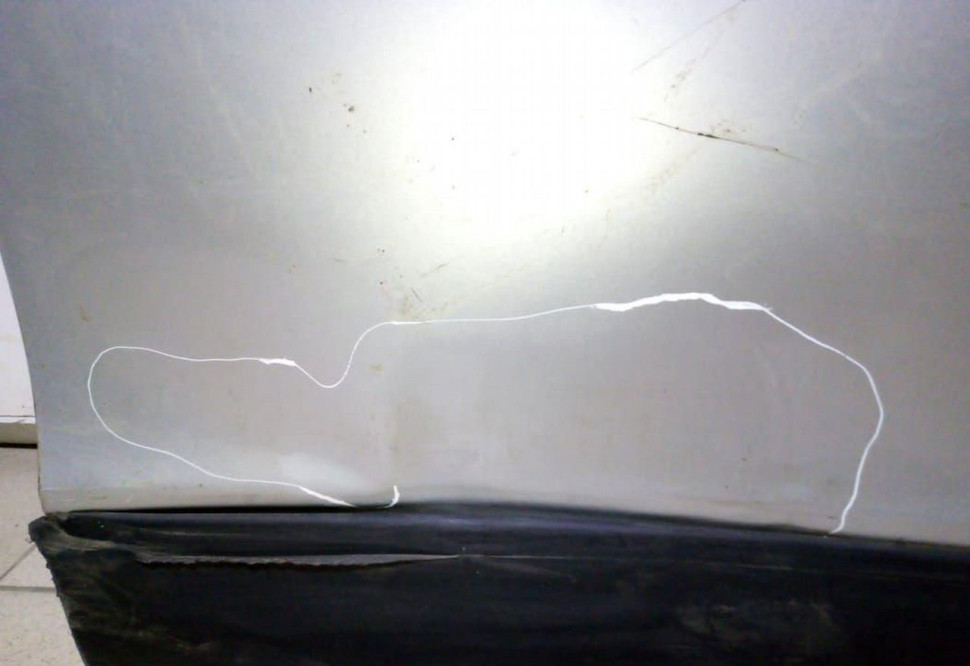 Дверь передняя правая Hyundai IX35 oem 760042Y010 (скл-3)