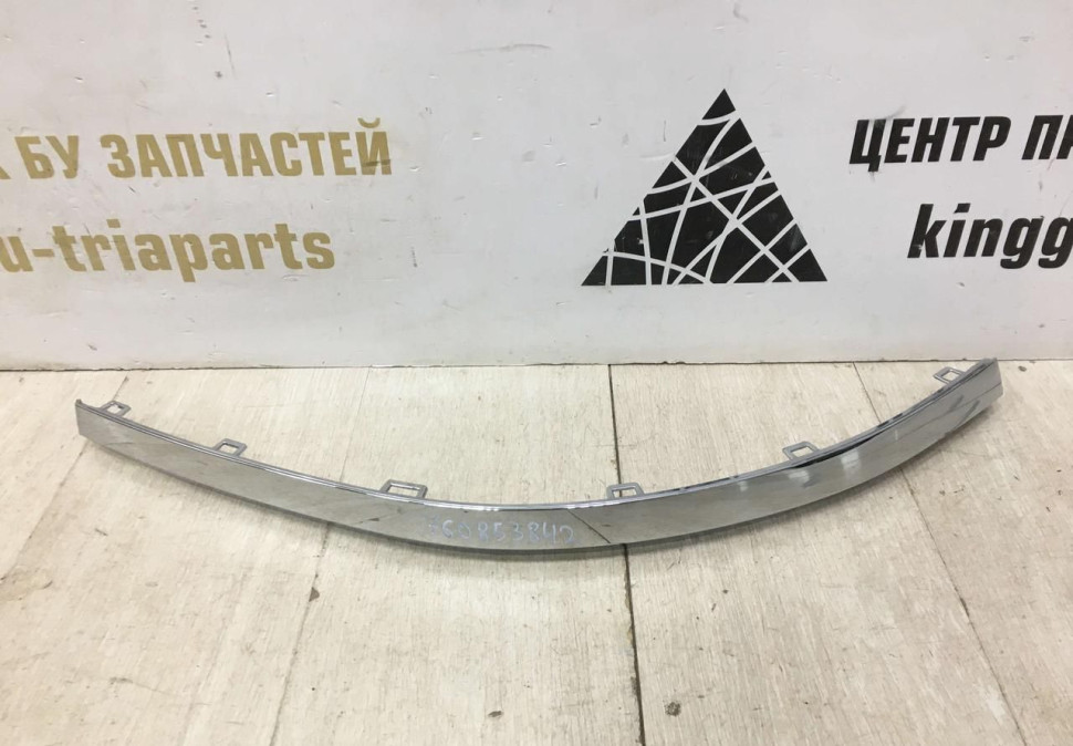 Молдинг заднего бампера правый Volkswagen Touareg 3 2018 oem 760853842