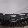 Решетка радиатора бу Skoda Rapid OEM 5JA853668
