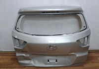 Крышка багажника Hyundai Creta oem 73700m0000 (вмятина) (скл-3)