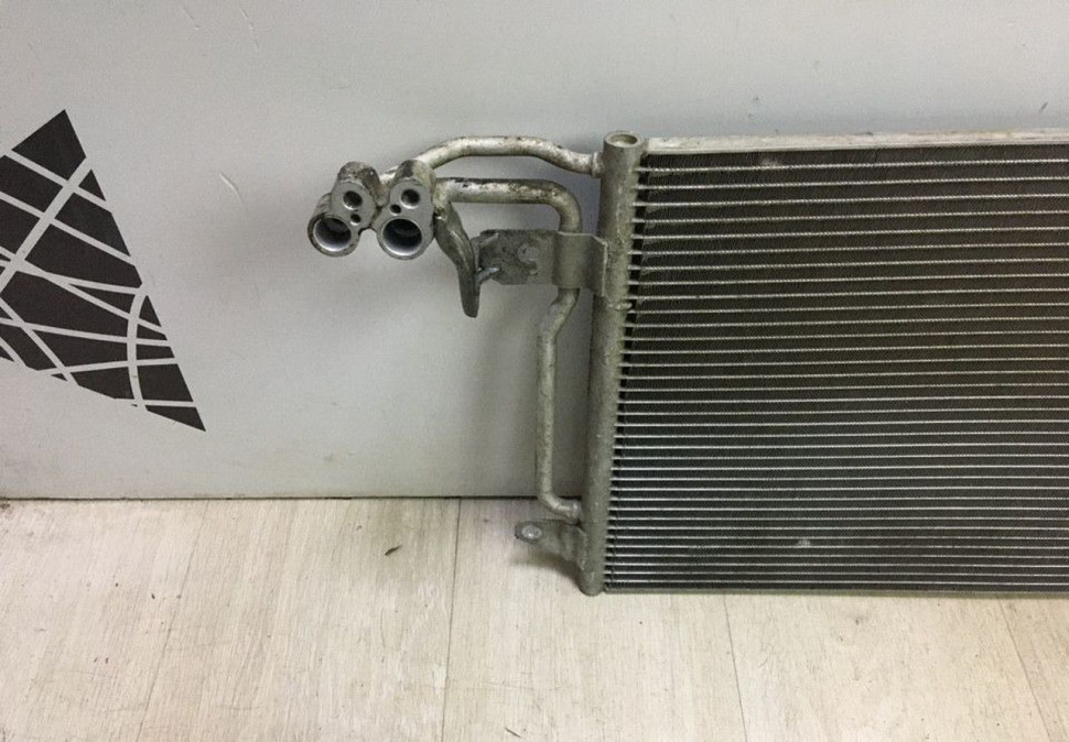Радиатор кондиционера Volkswagen Polo 5 oem 6c0816411b