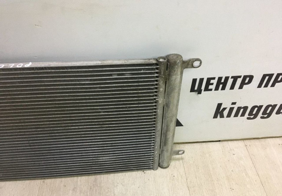 Радиатор кондиционера Volkswagen Polo 5 oem 6c0816411b